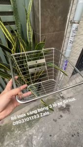 Rổ inox sáng bóng 3 lỗ xe Sirius.(gắn ở mặt nạ)
