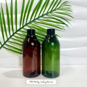 Chai lọ nhựa có vòi nhấn 300ml màu nâu-Xanh dáng vai dài- Đựng dầu gộisữa tắm-Hàng đẹp-Chất lượng-Giá rẻ-Nhựa cứng cáp.