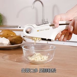 Alat Penghancur Bawang Stainless Steel Serbaguna ( Garlic Press + Pisau Pengupas Kulit Buah + Can Opener )