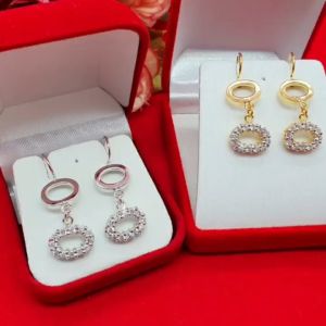 ต่างหูห่วงกลมฝังเพชร สีโรเดียม ทอง ขนาด 1.5x3.5 cm เสริมบารมี งานชุบ ต่างหูผู้หญิงเกี่ยว แฟชั่น ใส่ออกงานได้ ดีไซน์สวย