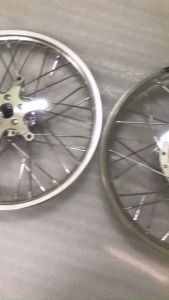 BỘ CĂM ĐÙM NIỀNG NHÔM MẠ CROM THÁI-VÀNH NAN HONDA WINNER LÊN ZIN THEO XE KHÔNG CHẾ CHÁO