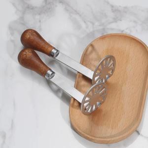 Stainless Steel Potato Masher Baby Food Preparation Tool Easy to Use Kitchen Gadget for Grinding And Mashing Baby Food