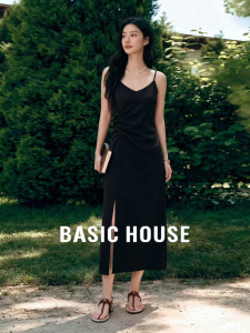 Basic House | French Style Black V-Neck Slit Strap Dress