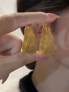 Maximalist Stacked Hoops - Dramatic Gold-Tone Concentric Circle Earrings Viral Face-Framing Statement Ear Jewelry for Women