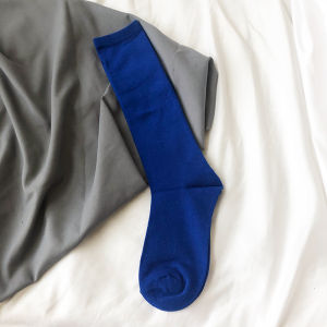 ถุงเท้าผู้หญิงทรงสั้นสีพื้นสไตล์ฮาราจูกุ ถุงเท้าผู้หญิงทรงยาวถึงเข่า สไตล์นักศึกษา ถุงเท้าผู้หญิงเนื้อผ้าฝ้ายบาง