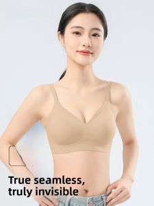 Kem nền PIER N°5 dạng lỏng che phủ toàn bộ mỏng nhẹ không lộ khuyết điểm