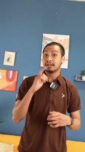 Kaos Polo Berkerah Pria Wanita Distro Kaos Polo Shirt Polos Branded Keren Kekinian