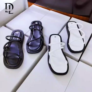 [LOẠI 1- SẴN] Dép Nữ Quai Chéo 3 Phân Dép Nữ Đế Bằng Quai ống Style Cá Tính Lên Chân Cực Xinh Hottrend NaVy Shoes