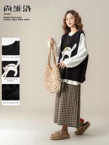 SHANGWEILUO | Bộ Áo Sweater Vest Thêu Mèo Hoạt Hình Áo Thun Rộng và Quần Kẻ Sọc