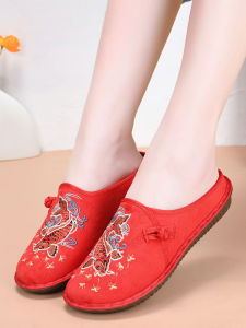 New 2024 Womens Beijing Cloth Shoes Embroidered Half Slip-On Slippers Anti-Slip Soft Bottom Flat Heel Casual Fabric Slippers
