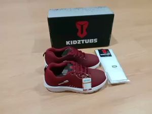 Sepatu Murah untuk Anak: Pilihan Terbaik untuk PAUD, TK, SD, SMP, SMA