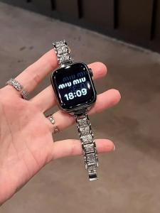 Uhada | Luxury Metal Full Diamond Apple Watch Strap