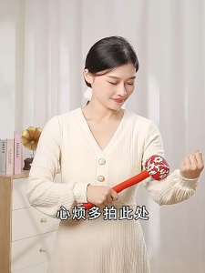 Artemisia Hammer - Compact and Exquisite Silk-Embroidered Facial and Body Massage Tapping Hammer Finished Health Hammer