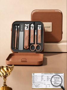 IMLUCKY | Splash-proof Portable Mens Nail Clippers