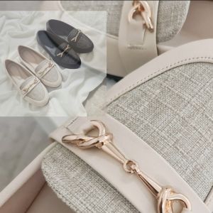 Leora Veddira - BIG SIZE JUMBO Sepatu Flat & Sandal