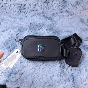 Túi Đeo Chéo Nam Thời Trang Crossbody New York MLB Men’S Tiddy Small - Chất Liệu Da Chống Nước