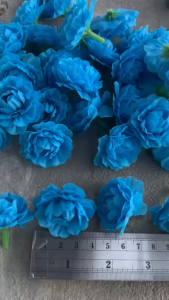 ดอกมะลิสีฟ้า ดอกมะลิวันแม่ งานผ้าอย่างดี มีรูร้อยง่าย 1ถุง มี 20ดอก หัวดอกมะลิสีฟ้า จัดวันแม่ ตกแต่ง หรือ ใช้งานมงคลต่างๆๆ