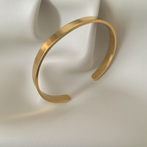 Titanium Steel Colorful Vintage Simple Fashion Gold Open Hand Bracelet Womens Jewelry Elegant Personality Retro Style