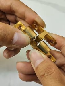 01 Chốt bi giữ cánh tủ đa nằng bằng đồng mạ niken điều chỉnh được độ chặt có nhiều kích cỡ cho khác lựa chọn