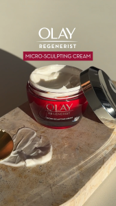 [Bundle of 2] Olay Regenerist Anti Aging Niacinamide Micro Sculpting Day Cream 50 g Skincare set