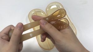 Payoe Sendok Silikon Makan Bayi 2Pcs+Box BPA Free Baby Feeding Spoon Set