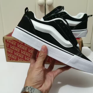 PROMO SEPATU VANS KNU SKOOL BLACK WHITE  SNEAKERS FOR MEN AND WOMEN WAFLE DT BNIB 100% PREMIUM SNEAKERS PRIA WANITA SEKOLAH SD SMP SMA KULIAH TERBARU