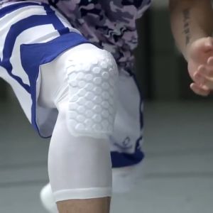 1pcs/2pcs NBA basketball honeycomb anti-collision knee pads long childrens sports running football mens and womens leggings and knee protection equipment