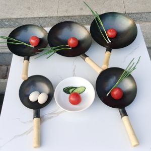 Mini Iron Wok Old-Fashioned Handmade Uncoated Small Size Frying Pan for Babies and Babies 17/20/26/28