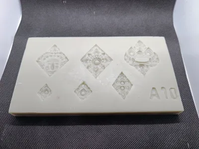 รวมชุด6แบบ A1-6//A7-10แม่พิมพ์ พิมพ์กด ลายไทย สำหรับงานหัวโขน งานเศียร หรือศิราภรณ์ต่างๆ