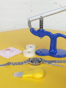 Watch Opener  Pry Back Cover Remover Plastic Stainless Steel Battery Change Watch Repair Tool
