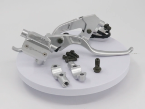 Universal 14mm motorcycle master brake cylinder. Alloy material waterproof fits multiple models for superior braking performance.