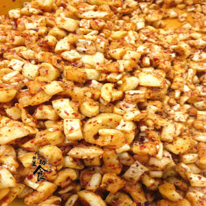 Sichuan Special Product Yibin Farmhouse Spicy Pickled Cabbage 3 Flavors Snack/Nuts/Other Spicy Pickled Radish Dry 250g Bag