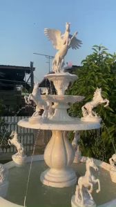 น้ำพุม้า8ตัว น้ำพุ่งข้าง5จุด จานสี่ชั่น