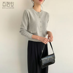 BAILUOANN | เสื้อคาร์ดิแกนถักแขนยาวคอตั้งทรงสั้นสำหรับผู้หญิง ฤดูใบไม้ร่วง 2024 แฟชั่นอเนกประสงค์ แขนยาว ปกติ คอตั้ง เสื้อคลุมกันหนาว