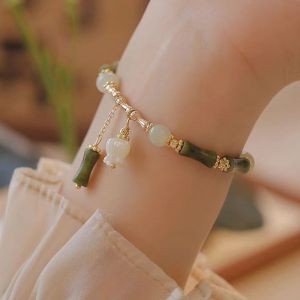 กำไลข้อมือของขวัญที่มีเสน่ห์นำโชคสไตล์จีนกำไลข้อมือใบไผ่กำไลข้อมือหยกโซ่มือ