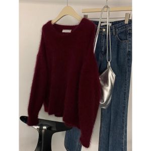 เสื้อสเวตเตอร์คอตั้งหนาสำหรับผู้หญิงในฤดูใบไม้ร่วงและฤดูหนาว สีแดง เสื้อคลุมกันหนาวแบบสวมหัว ปกติ แขนยาว สีพื้น