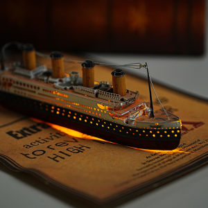 Titanic Metal Assembly Model 3D Puzzle Handmade DIY Display Toy Alloy Iron Sheet Brain Teaser Suitable for Ages 14 And above