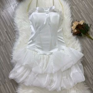 W. มินิเดรสเกาะอกแต่งริบบิ้นโบว์ที่อก กระโปรงทรงบอลลูนแต่งระบายผ้าแก้ว 2ชั้น ผ้าซาติน