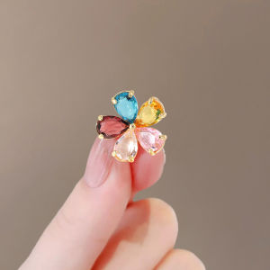 Elegant Unique Design Brooch