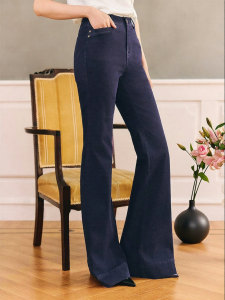 Slim Fitting Retro Commuter Jeans