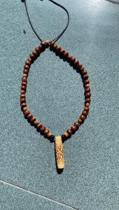 Kalung Motif Dayak: Aksesoris Tradisional Kualitas Terbaik