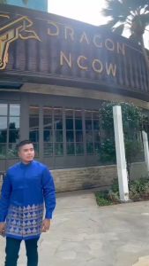 Baju Kurung & Kemeja Zapin Melayu: Pilihan Terbaik untuk Pasangan