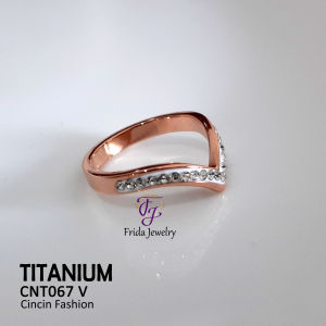 Cincin Titanium Wanita V Shape Mata Mewah Elegan Fashionable Anti Karat Cocok dipakai sehari-hari pesta kondangan jalan-jalan kado hadiah cnt067