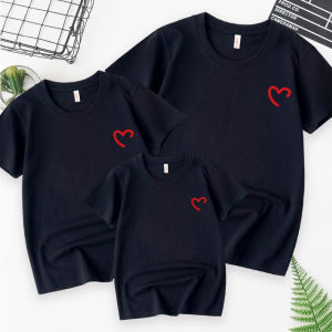 Family Matching Heart Shaped Short Sleeve T Shirts White Cotton Kids Clothing Mom Dad And Kids Fashionable Summer Tops