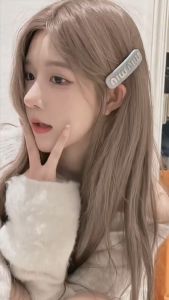 ชุดเป้าหมายกับสีย้อมผม สะดวก ยาวนาน ติดต่อลงสีง่าย ราคาประหยัด สีผม, สีย้อมผม, สีชานม, ย้อมผม ย้อมผมสมุนไพร ย้อมผมสีเทา สีน้ำตาล หม่นเทา