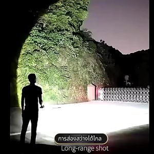 รับประกัน 5ปี ไฟฉาย ไฟฉาย SST40 ไฟฉาย พลังสูง LED 100000 lumens Zoomได้ กันน้ำ ไฟ 3 มอด ไฟฉายชาร์จ USB