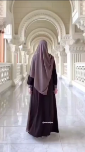 Khalisa Dress Baju Muslim Wanita Dewasa Jumbo M L XL Bahan Ceruty Babydoll Premium Adem ootd hijabers Gamis Wanita Dewasa Terbaru 2025 Elegan Gamis Remaja Kekinian Viral Gamis Modern Lebaran Mewah Dress Muslimah Model Baru