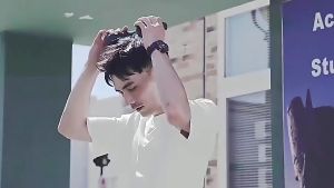 Mini Fan Neck Elektrik / Kipas Angin Gantung Leher Portable USB