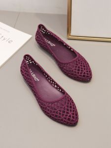 รองเท้าแตะส้นแบนแบบมีตาข่ายสำหรับผู้หญิง รองเท้าแตะชายหาดแบบมีรู ทรงส้นแบน กันลื่น ระบายอากาศได้ดี รองเท้าแตะแบบเจลลี่