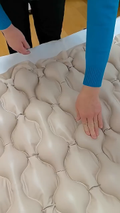 ĐỆM HƠI CHỐNG LOÉT 200×90 CM – THIẾT KẾ SÓNG HÌNH CẦU KÈM MÁY BƠM HƠI PVN9085